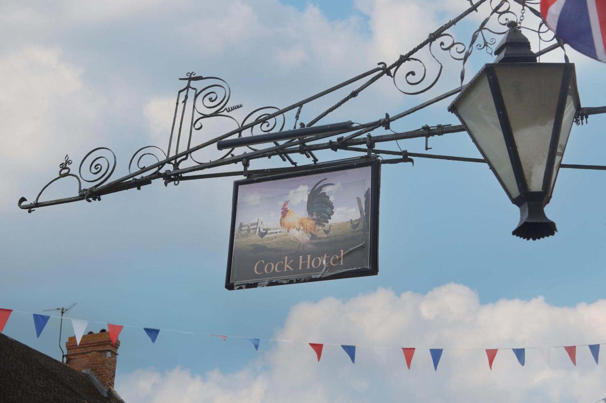 Cock Hotel By Greene King Inns Stony Stratford Exterior photo